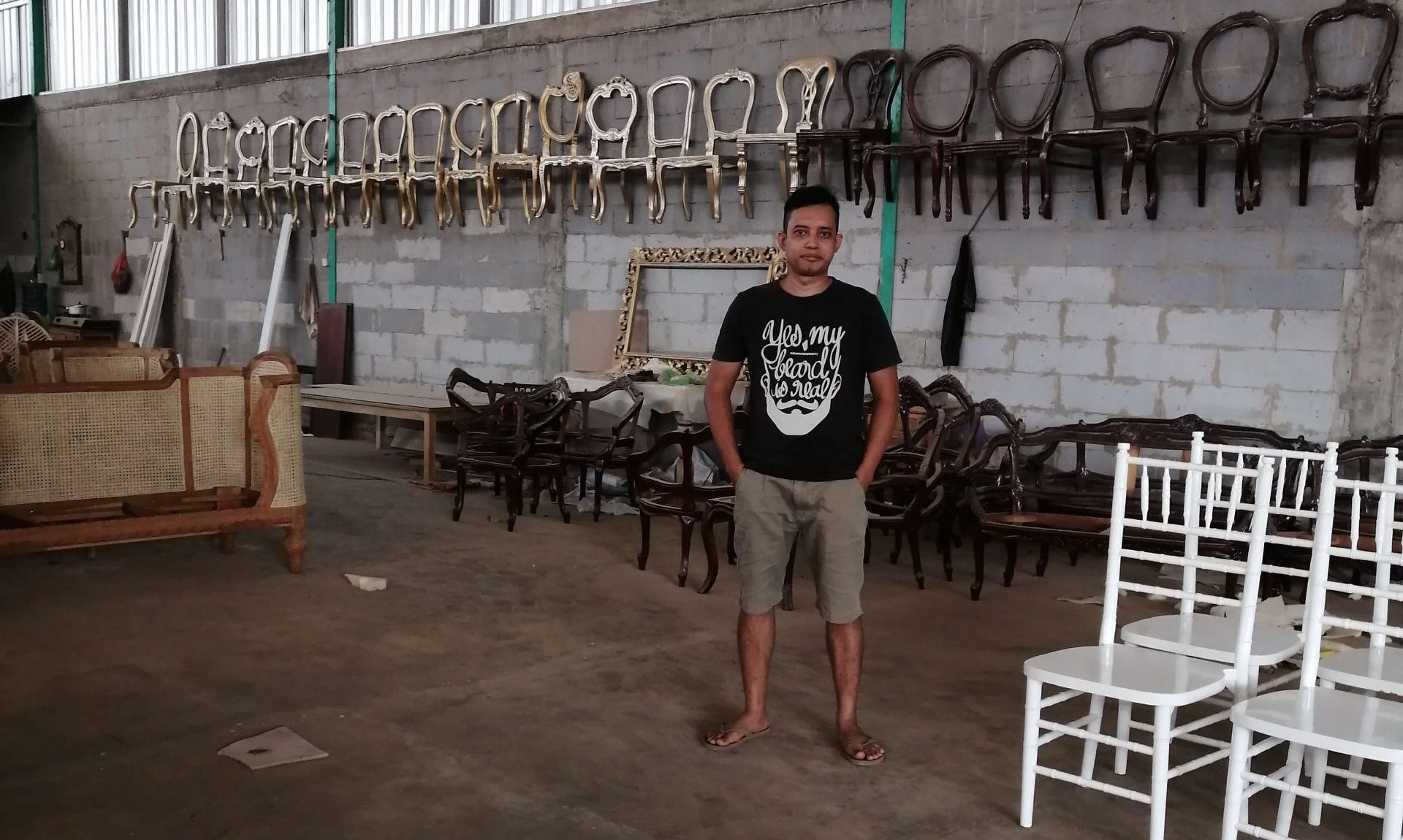 Kurnia Furniture Jepara Showroom