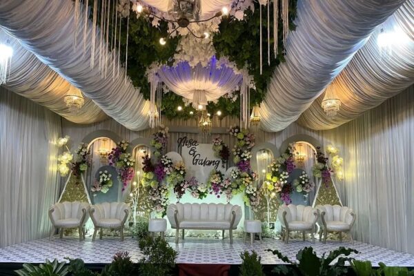Rayakan Hari Spesialmu dengan Furnitur Pelaminan Custom Jepara yang Memikat Hati