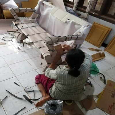 packing kursi lipat oleh kurnia furniture jepara
