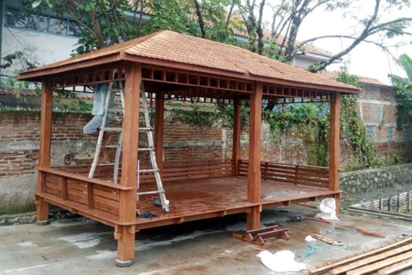 Gazebo Minimalis Jati Jepara: Investasi Jangka Panjang untuk Hunian