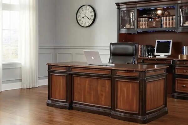 Kenapa Meja Kerja Bahan Kayu Jati Jadi Pilihan Para Profesional?