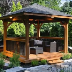 Gazebo minimalis sederhana dari kayu jati tua untuk taman rumah dan outdoor