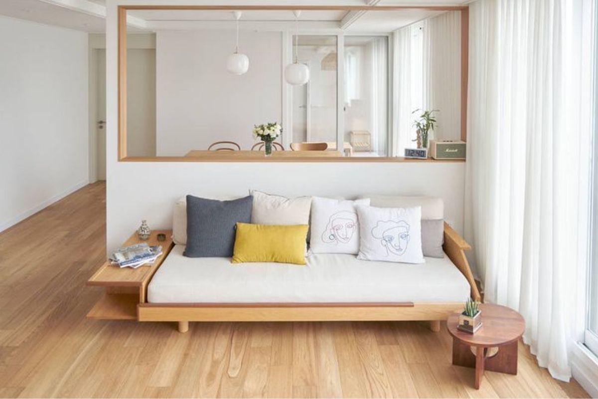 Ciptakan Ruang Keluarga Minimalis yang Hangat dan Nyaman dengan Furniture Minimalis Modern 1 Ciptakan Ruang Keluarga Minimalis yang Hangat dan Nyaman dengan Furniture Minimalis Modern