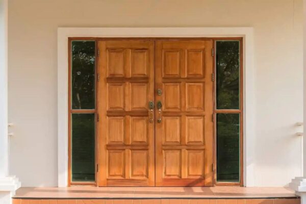 Pintu Kayu Jati Tahan Cuaca dan Serangan Hama: Investasi Jangka Panjang untuk Properti Anda