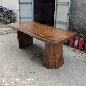 Jual meja kayu trembesi berkualitas dari kayu solid dengan desain live edge dan serat alami yang unik.