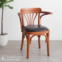 Boldline Bangku Kursi Cafe Kayu Jati – Desain Klasik Nyaman & Tahan Lama 6 Untitled design 11 34