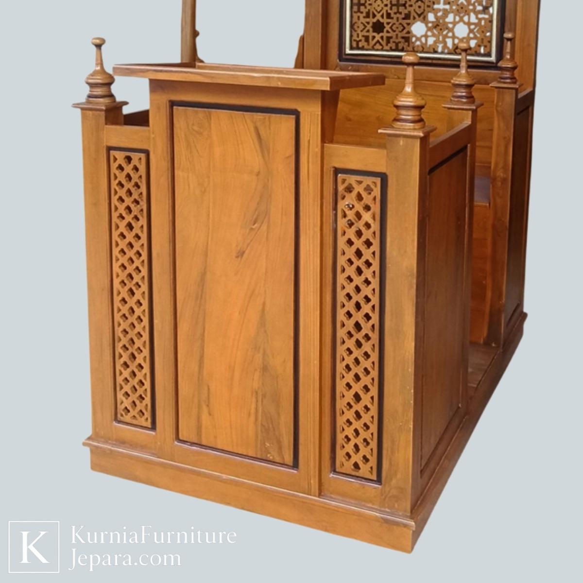 Prestisius Mimbar Masjid Jepara Jati Ukiran Islami Bernuansa Klasik Elegan 6 Prestisius Mimbar Masjid Jepara Jati Ukiran Islami Bernuansa Klasik Elegan - Image 4