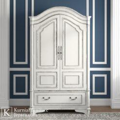 lemari putih vintage ukiran klasik kayu solid tampilan depan
