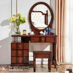 Meja rias klasik kayu jati dengan cermin oval dan desain elegan untuk kamar tidur