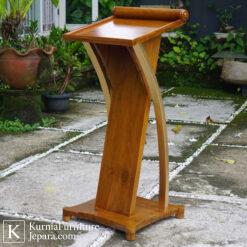 Classic Mimbar Masjid Sederhana Kayu Solid dengan Sentuhan Ukiran Islami Natural 6 Untitled design 8 14