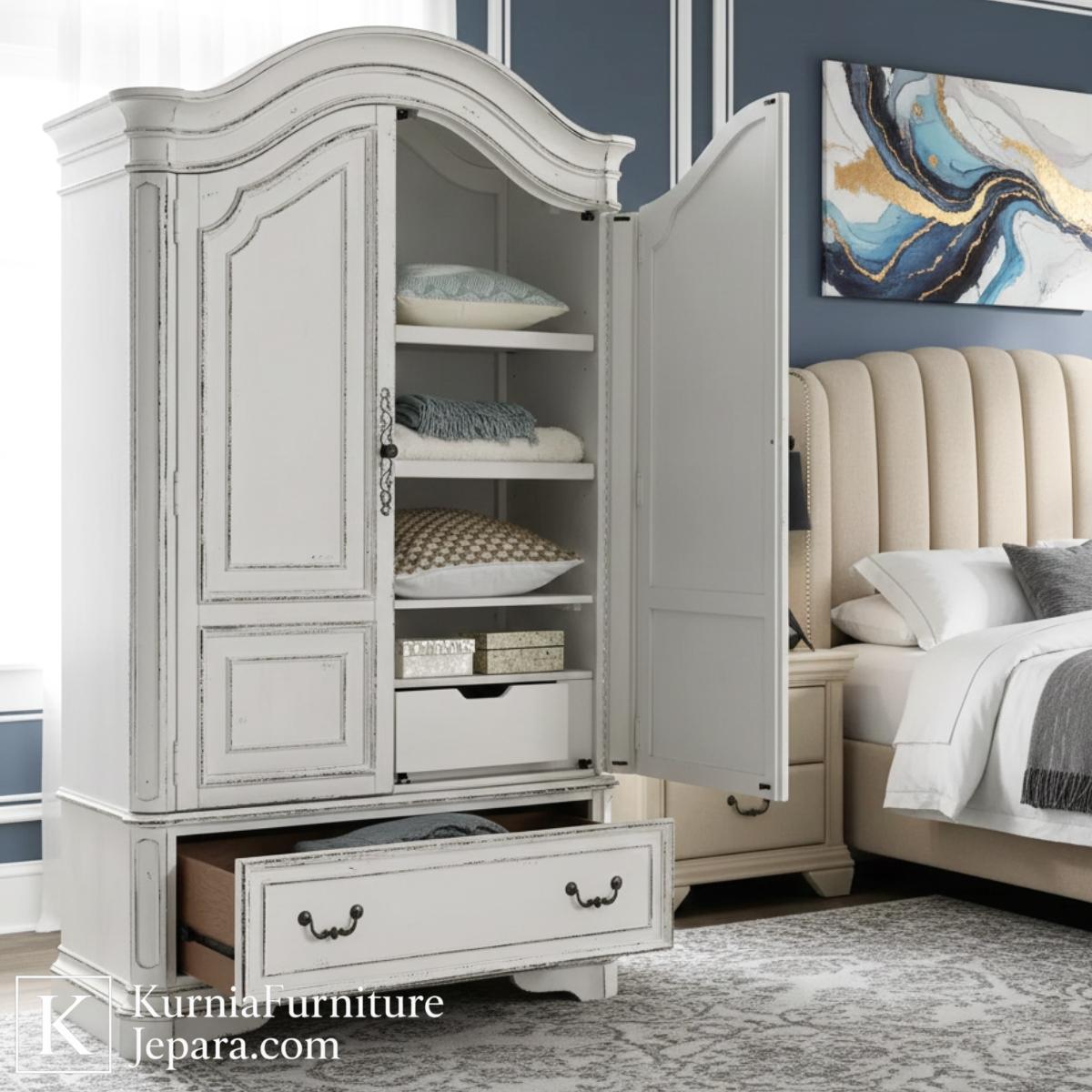 Masterpiece Lemari Putih Vintage Kayu Solid Bernuansa Klasik Eropa untuk Interior Berkelas 5 Masterpiece Lemari Putih Vintage Kayu Solid Bernuansa Klasik Eropa untuk Interior Berkelas - Image 3