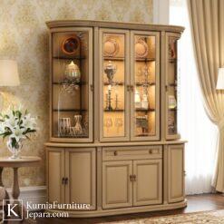 lemari hias minimalis modern kaca lengkung warna cream dengan rak display