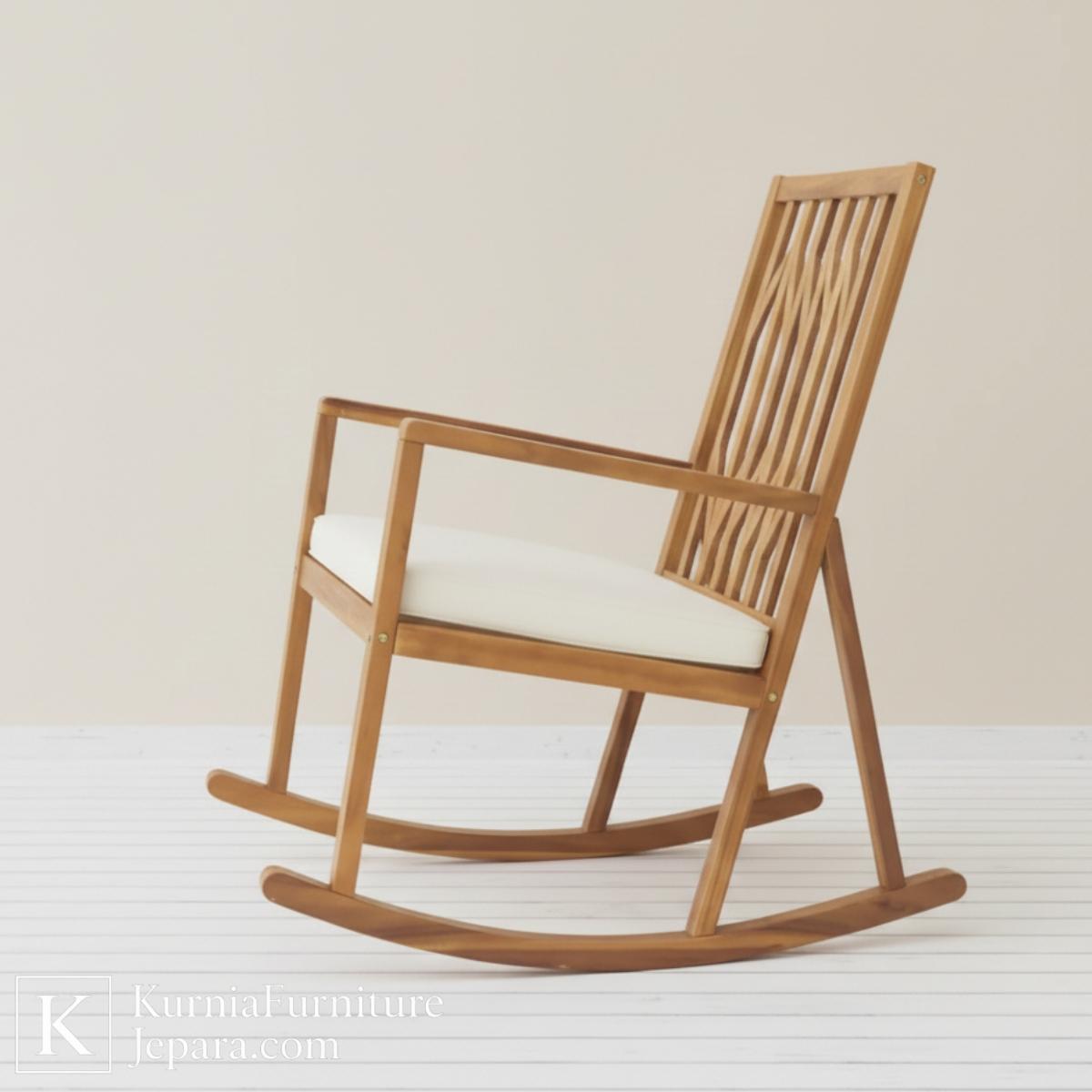 Smart Choice Kursi Outdoor Kayu Goyang Elegan & Nyaman untuk Teras Modern 4 Smart Choice Kursi Outdoor Kayu Goyang Elegan & Nyaman untuk Teras Modern - Image 2