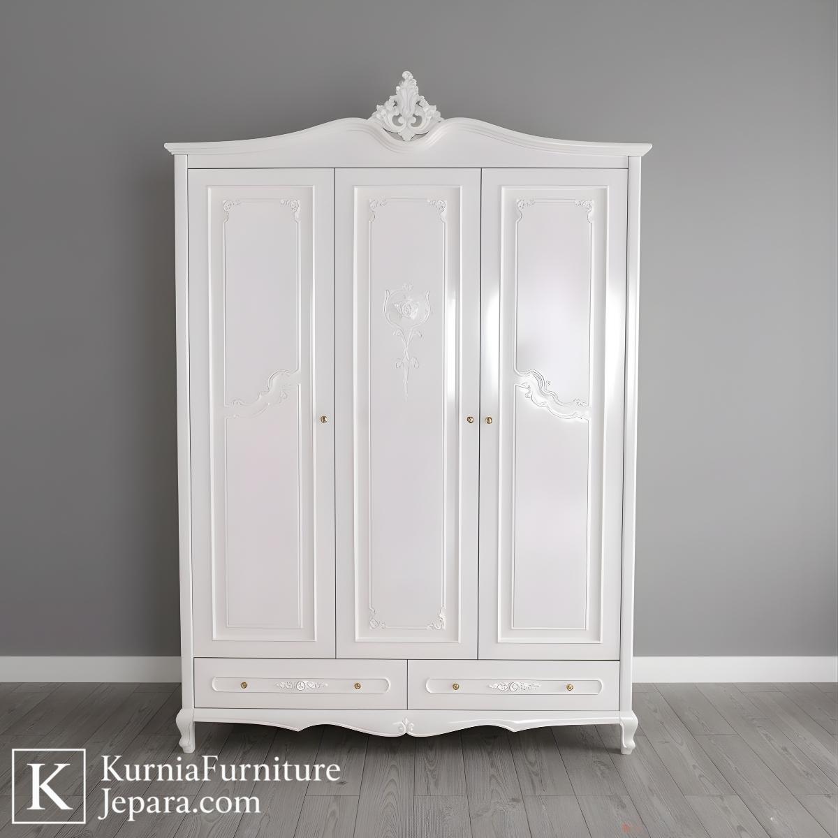 Royalis Lemari Pakaian Mewah Modern Putih Lemari Elegan Berkelas dengan Sentuhan Klasik 3 Lemari pakaian mewah modern warna putih dengan desain elegan dan ukiran halus