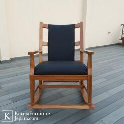 Elegan Kursi Outdoor Kayu Solid Premium untuk Santai Nyaman di Ruang Terbuka 6 kurnia furniture 6