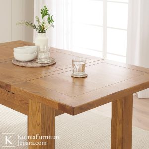 Meja Makan Minimalis 4 Kursi Kayu Solid Desain Natural 8 meja makan kayu solid 2