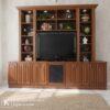 Rak TV dari kayu jati dengan kabinet bawah dan rak display atas