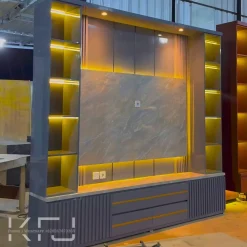 Backdrop TV Minimalis HPL Modern Custom Mewah 7 Backdrop TV minimalis HPL mewah desain modern untuk ruang keluarga